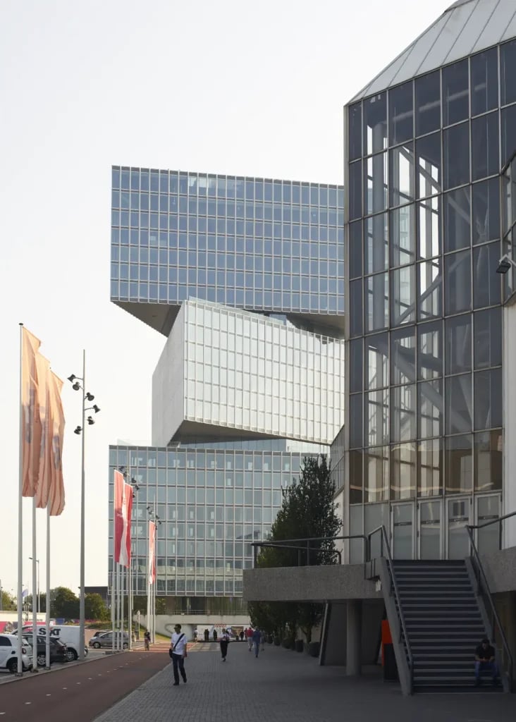 Hotel nhow Amsterdam RAI — backstory