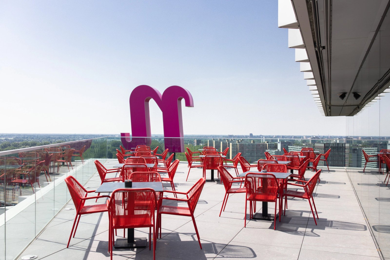 Hotel nhow Amsterdam RAI — vibe