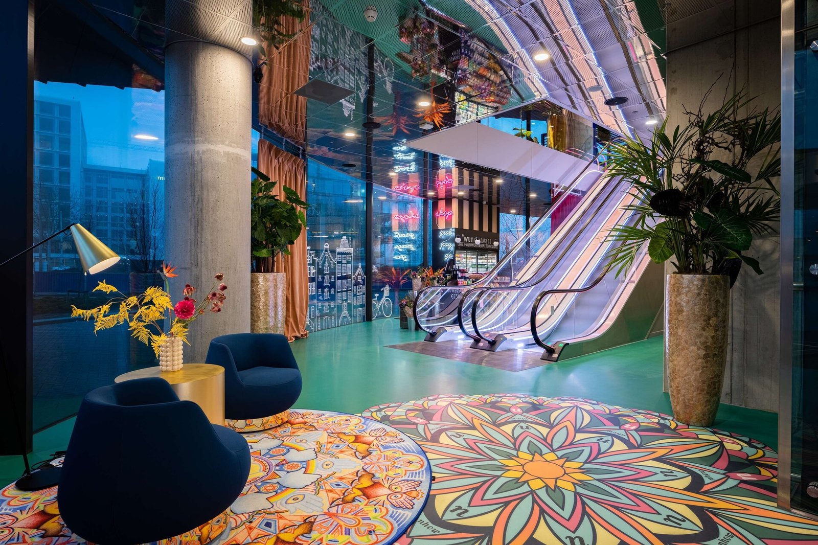 Hotel nhow Amsterdam RAI — vibe