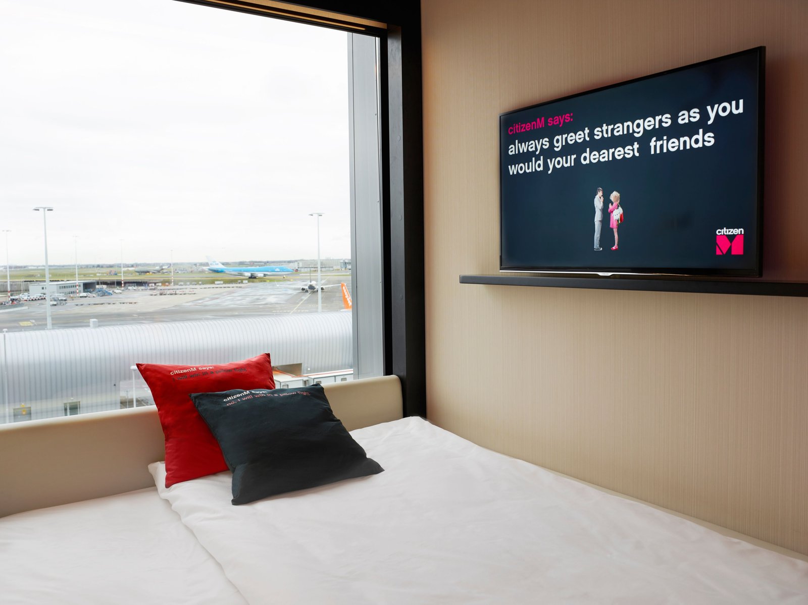 citizenM Amsterdam Airport Schiphol — rooms