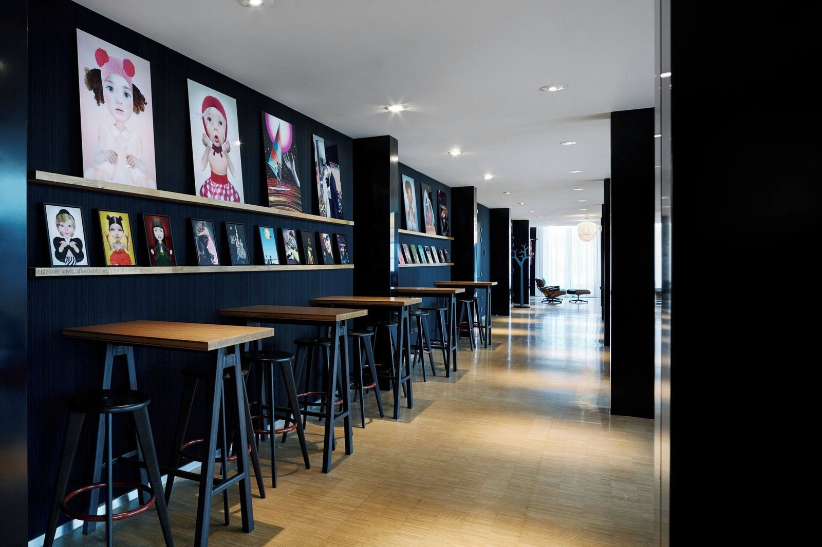 citizenM Amsterdam Airport Schiphol — eat & drink