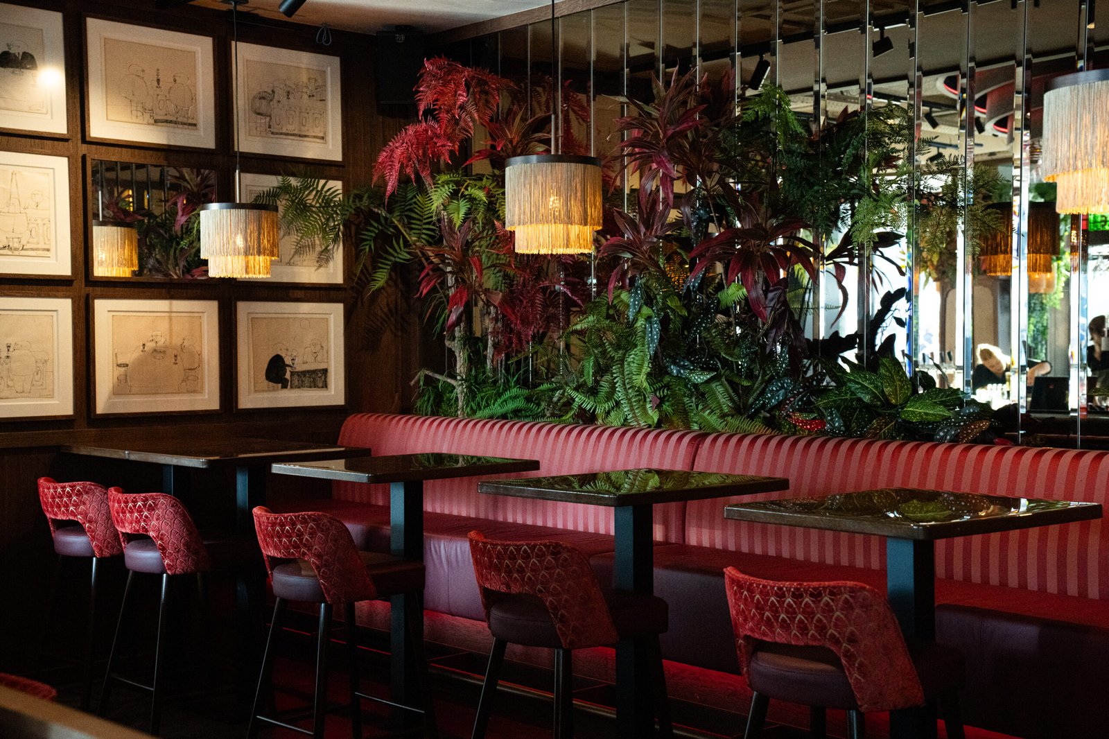 The diamond Hotel — eat & drink