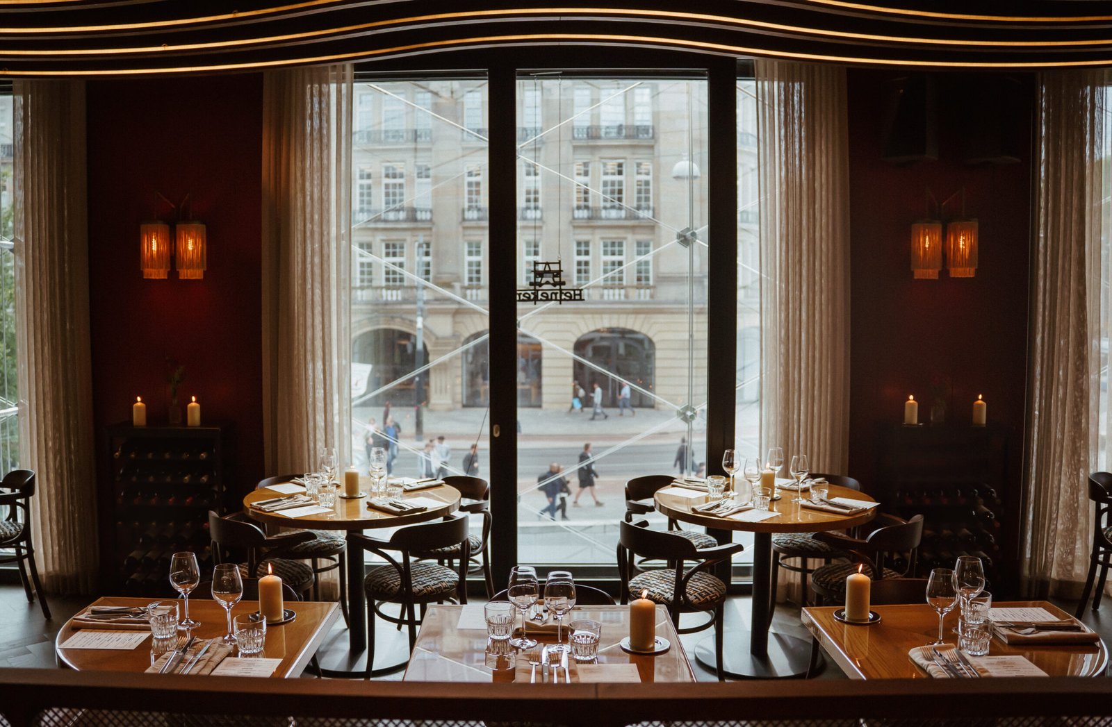 The diamond Hotel — eat & drink