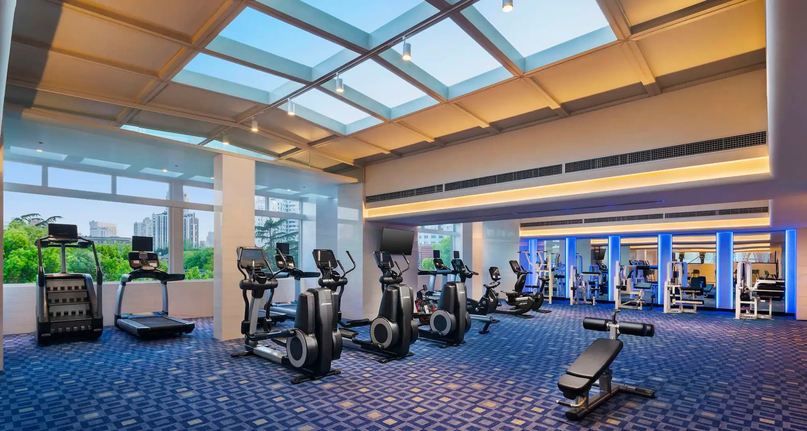 Radisson Collection Hotel Xing Guo Shanghai, the gym