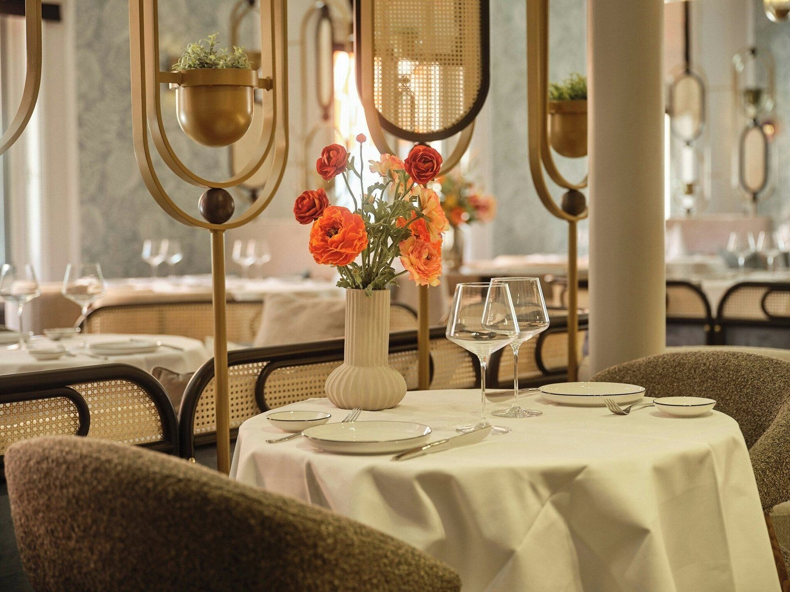 The Manor Amsterdam — eat & drink