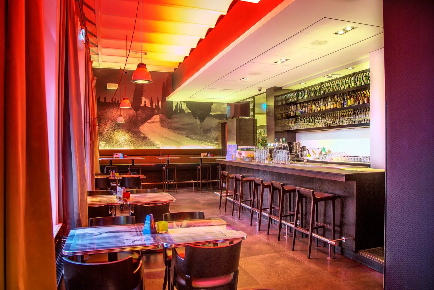 The Manor Amsterdam — eat & drink