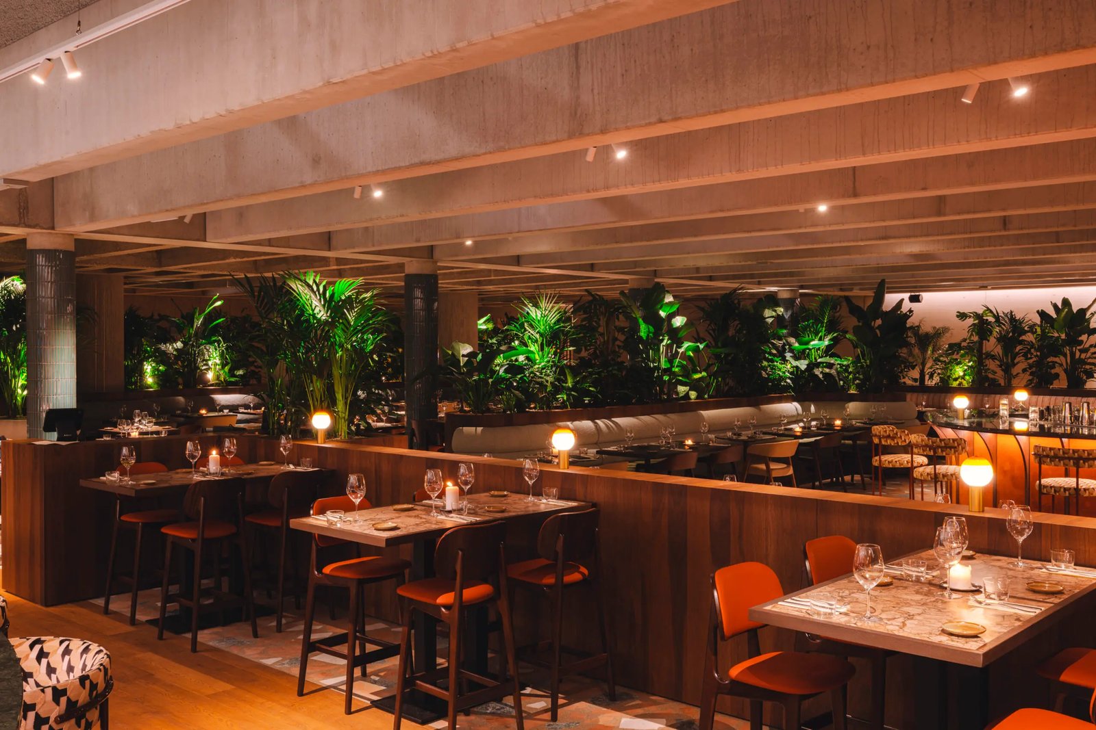 Hotel V Oosterpark — eat & drink