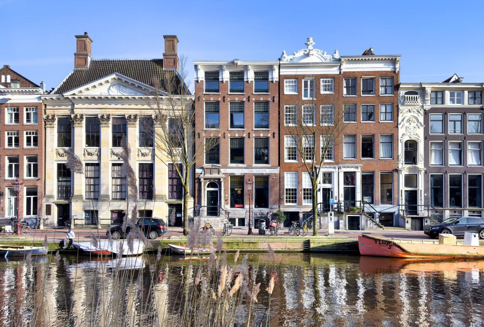 Stayokay Hostel Amsterdam Stadsdoelen | 18+ Travellers Hostel