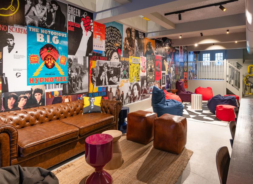 Stayokay Hostel Amsterdam Stadsdoelen | 18+ Travellers Hostel — eat & drink