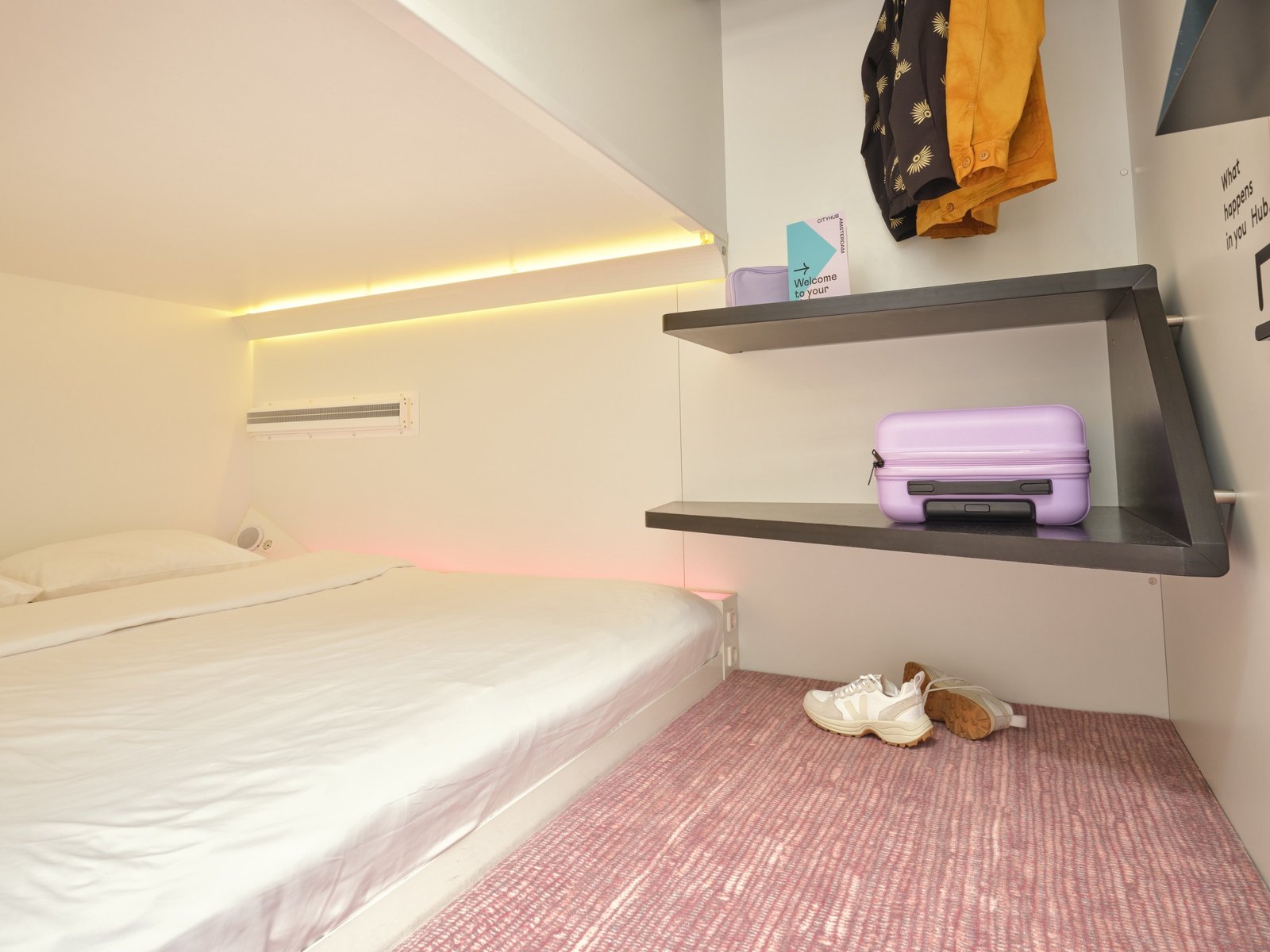 CityHub Amsterdam — rooms