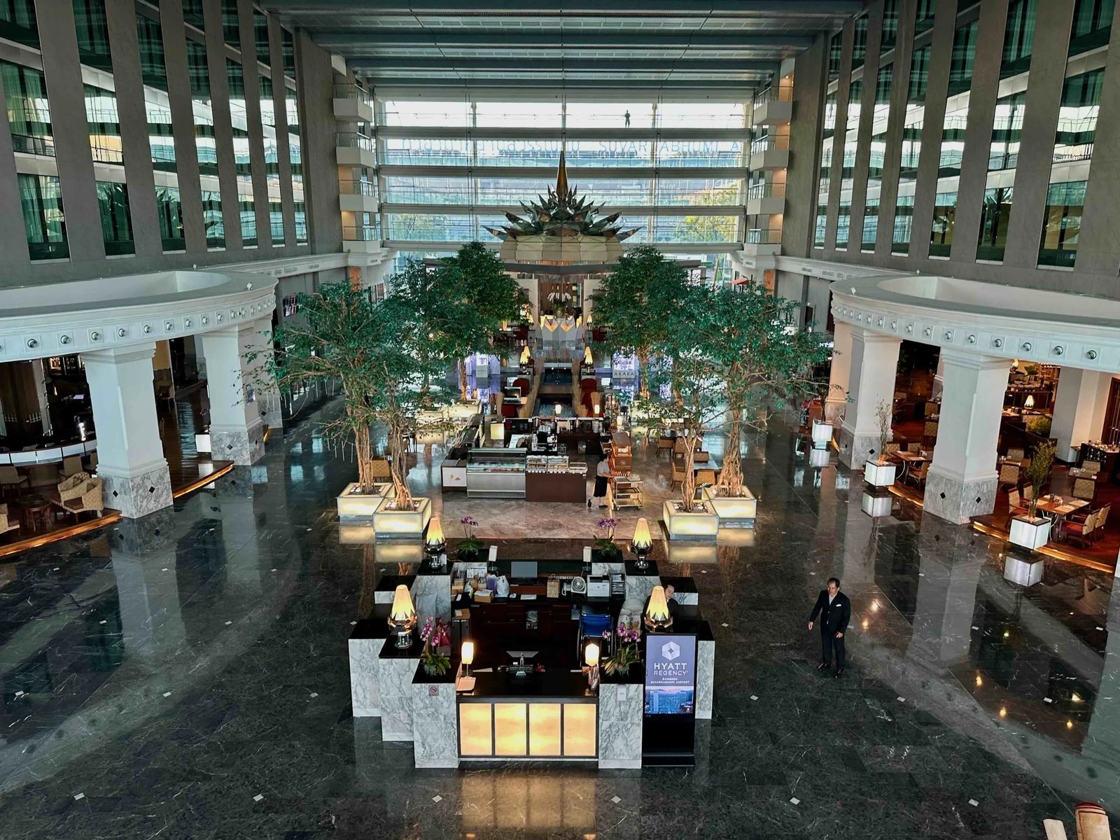 Hyatt Regency Bangkok Suvarnabhumi Airport — vibe