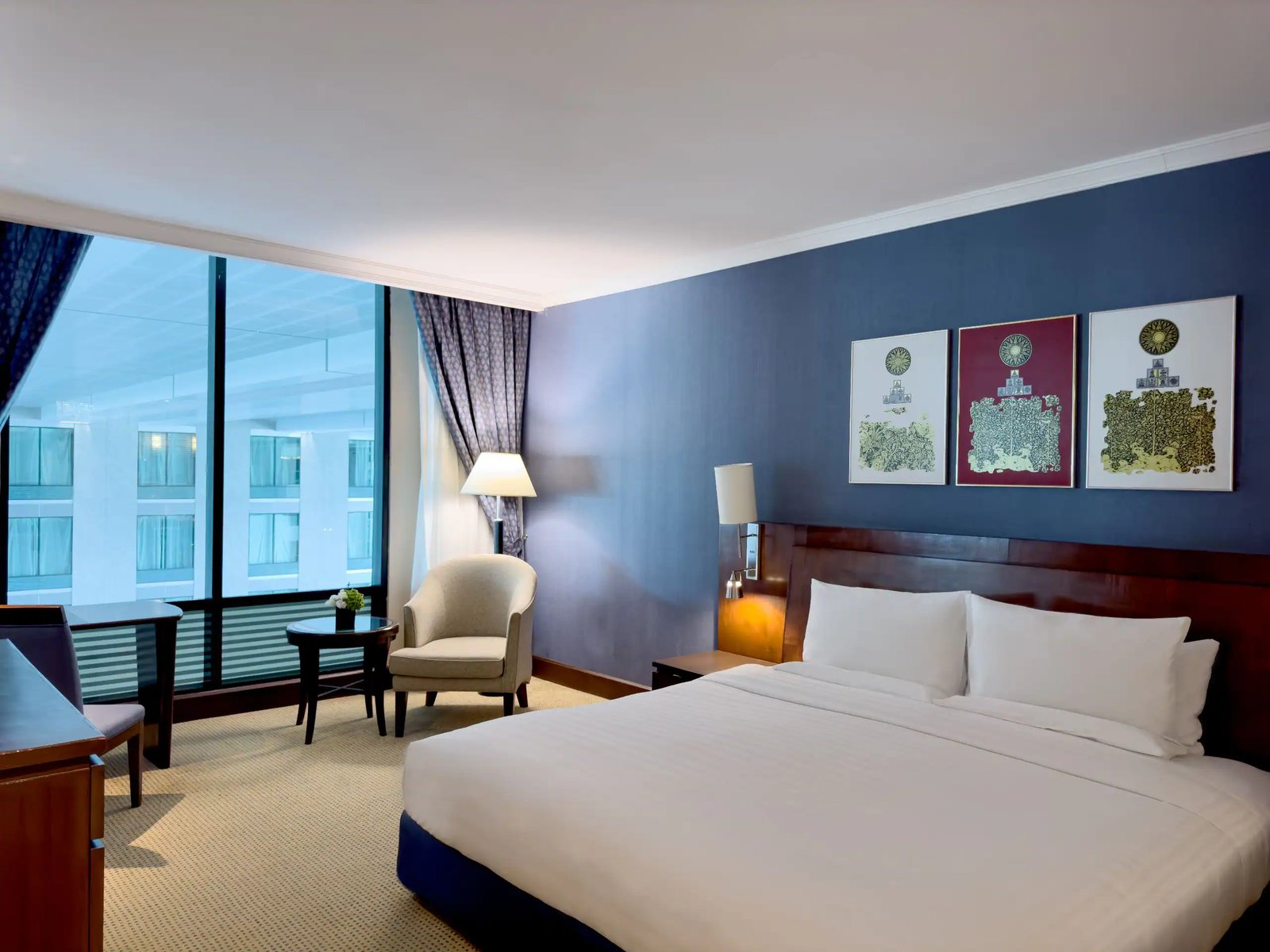 Hyatt Regency Bangkok Suvarnabhumi Airport — rooms