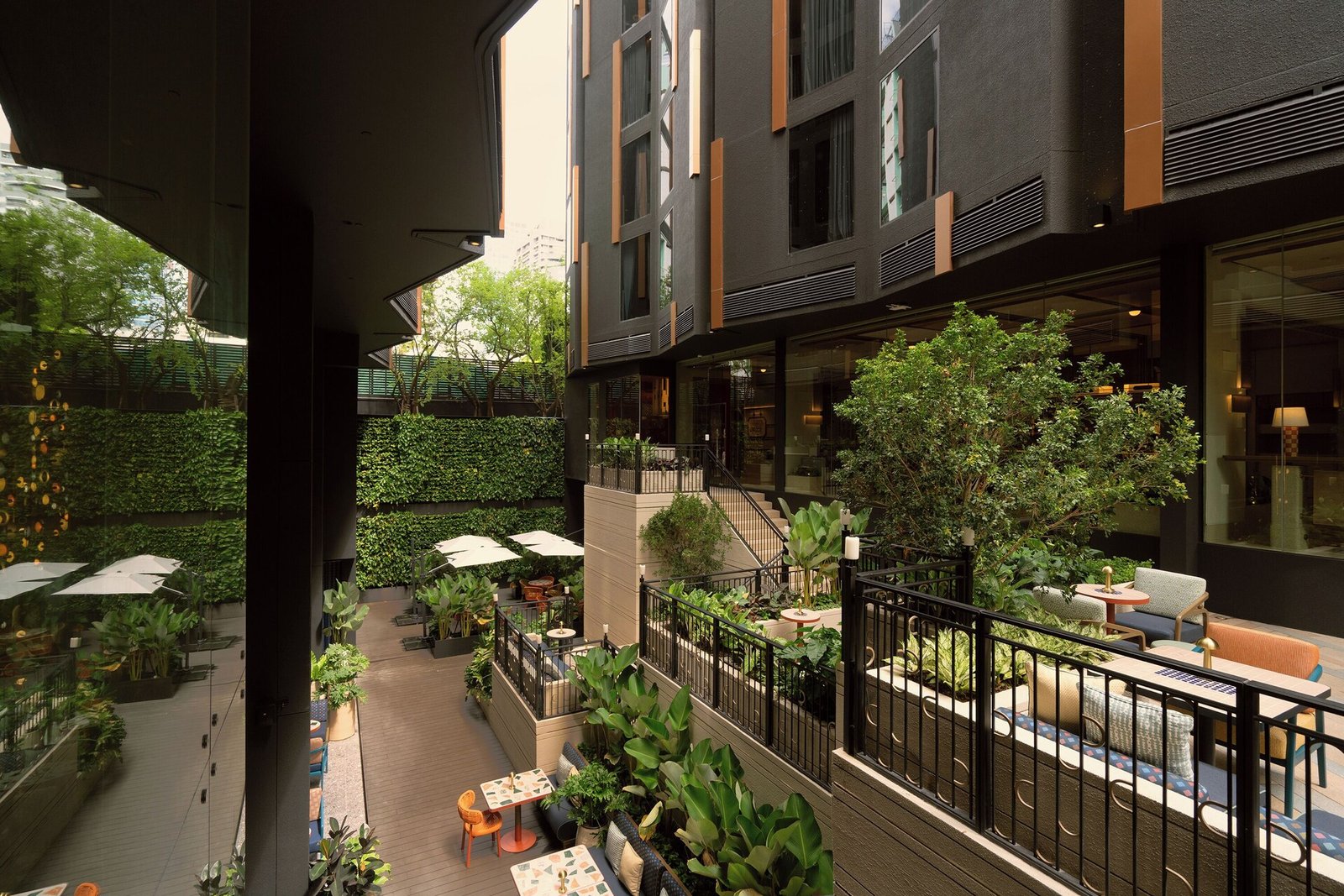 Canopy by Hilton Bangkok Sukhumvit — vibe