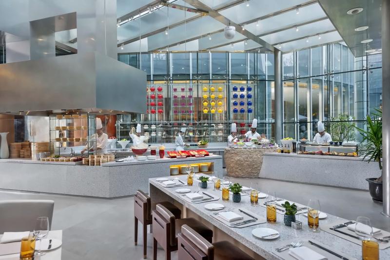 Mandarin Oriental Pudong — eat & drink