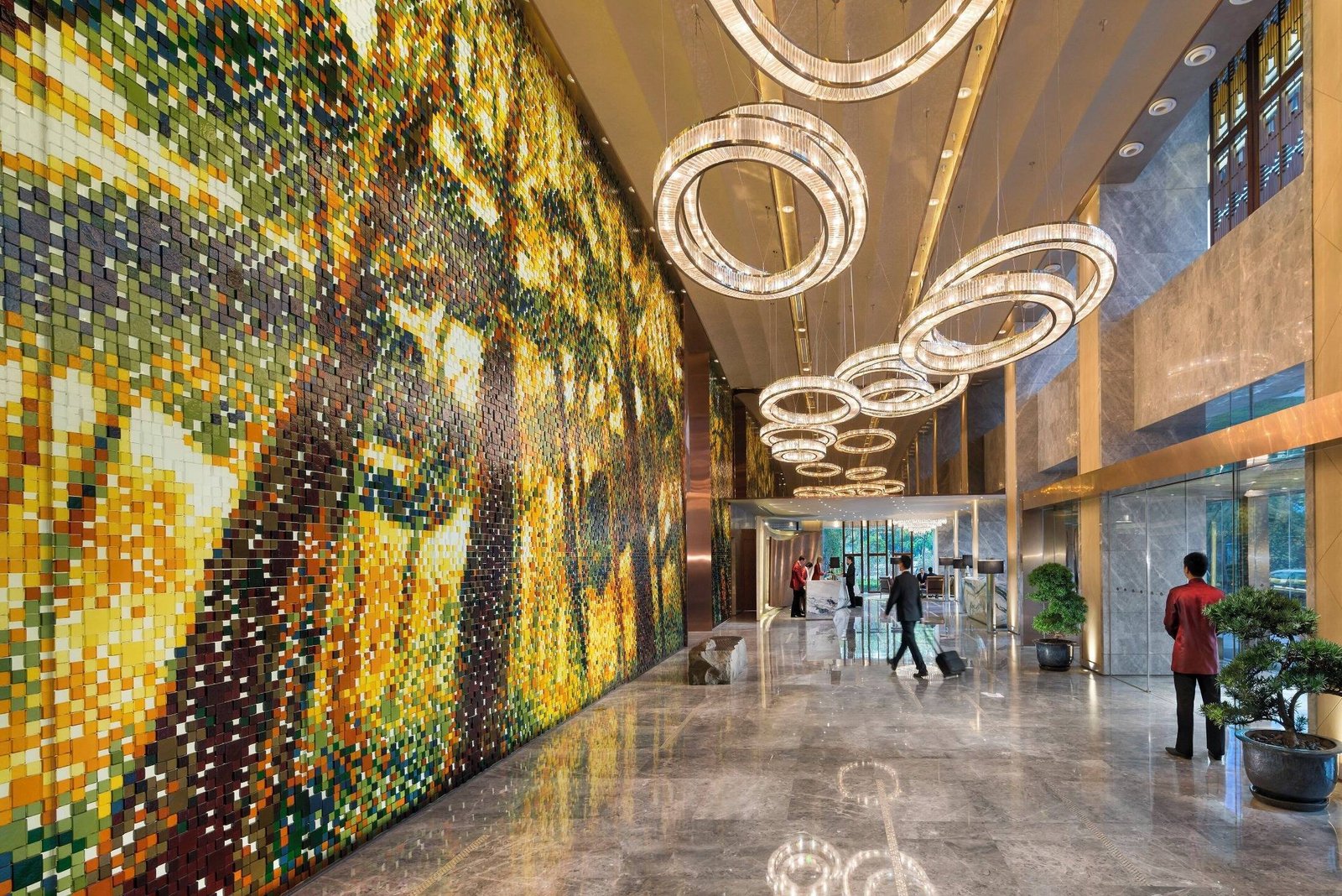 Mandarin Oriental Pudong — vibe