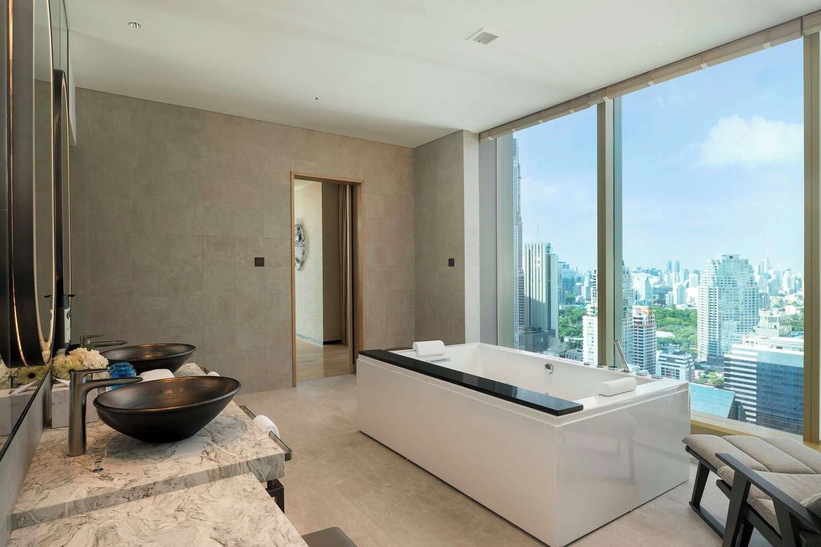 Grand Nikko Bangkok Sathorn — rooms