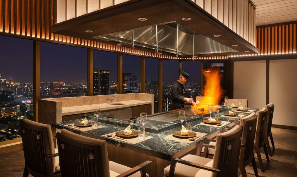 Grand Nikko Bangkok Sathorn — eat & drink