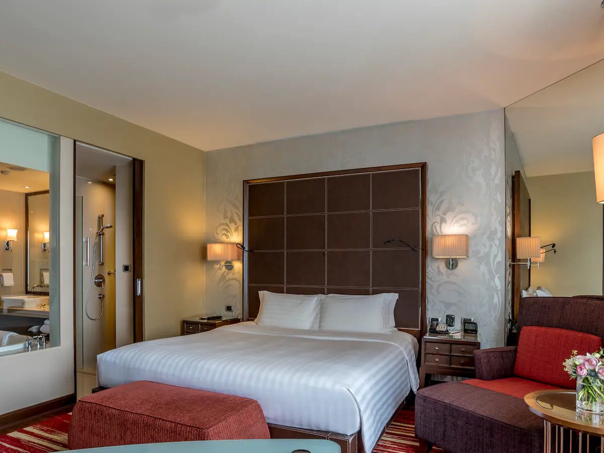 Hilton Bangkok Grande Asoke — rooms