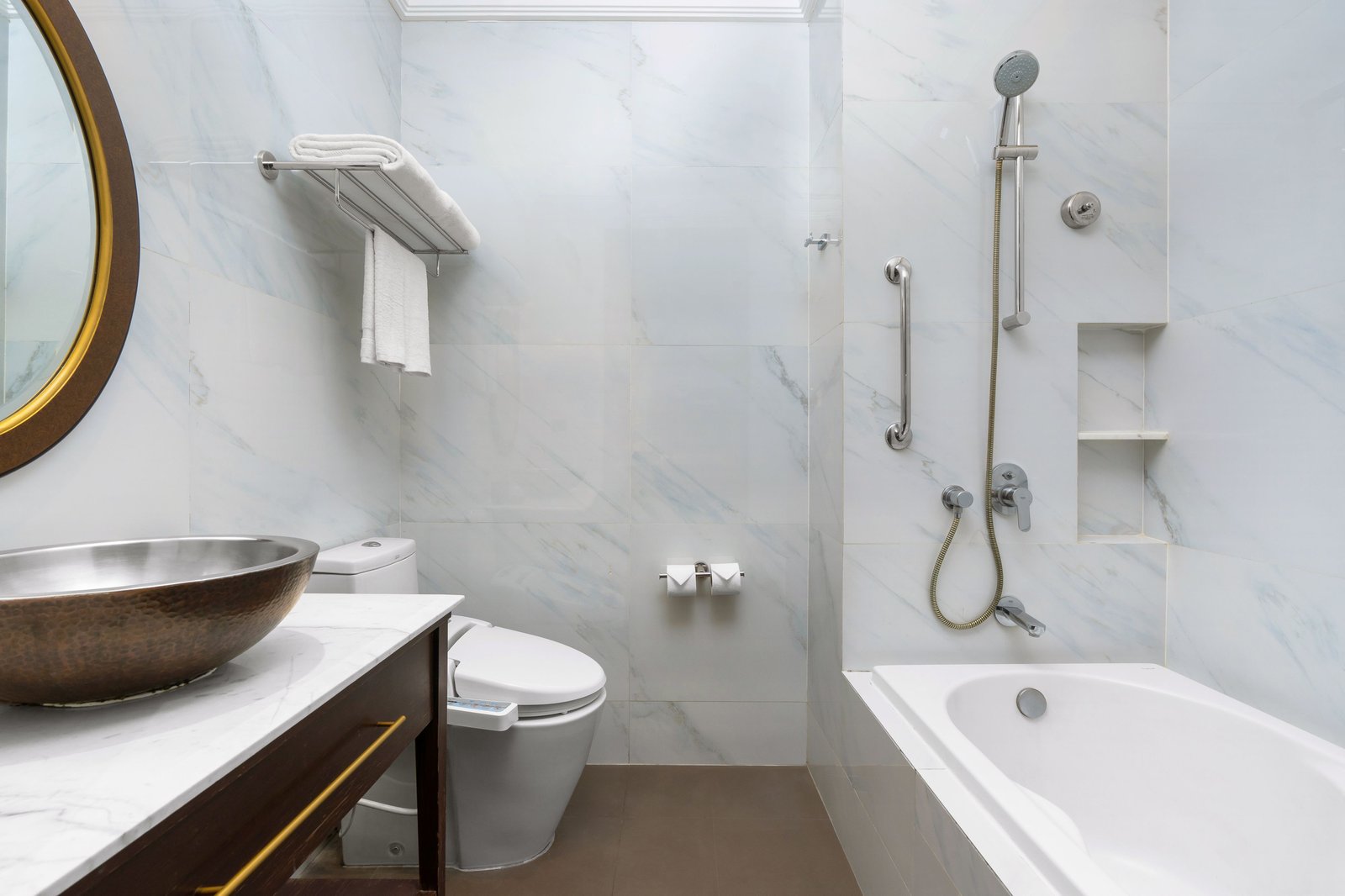 Metropole, Bangkok, a Tribute Portfolio Hotel — rooms