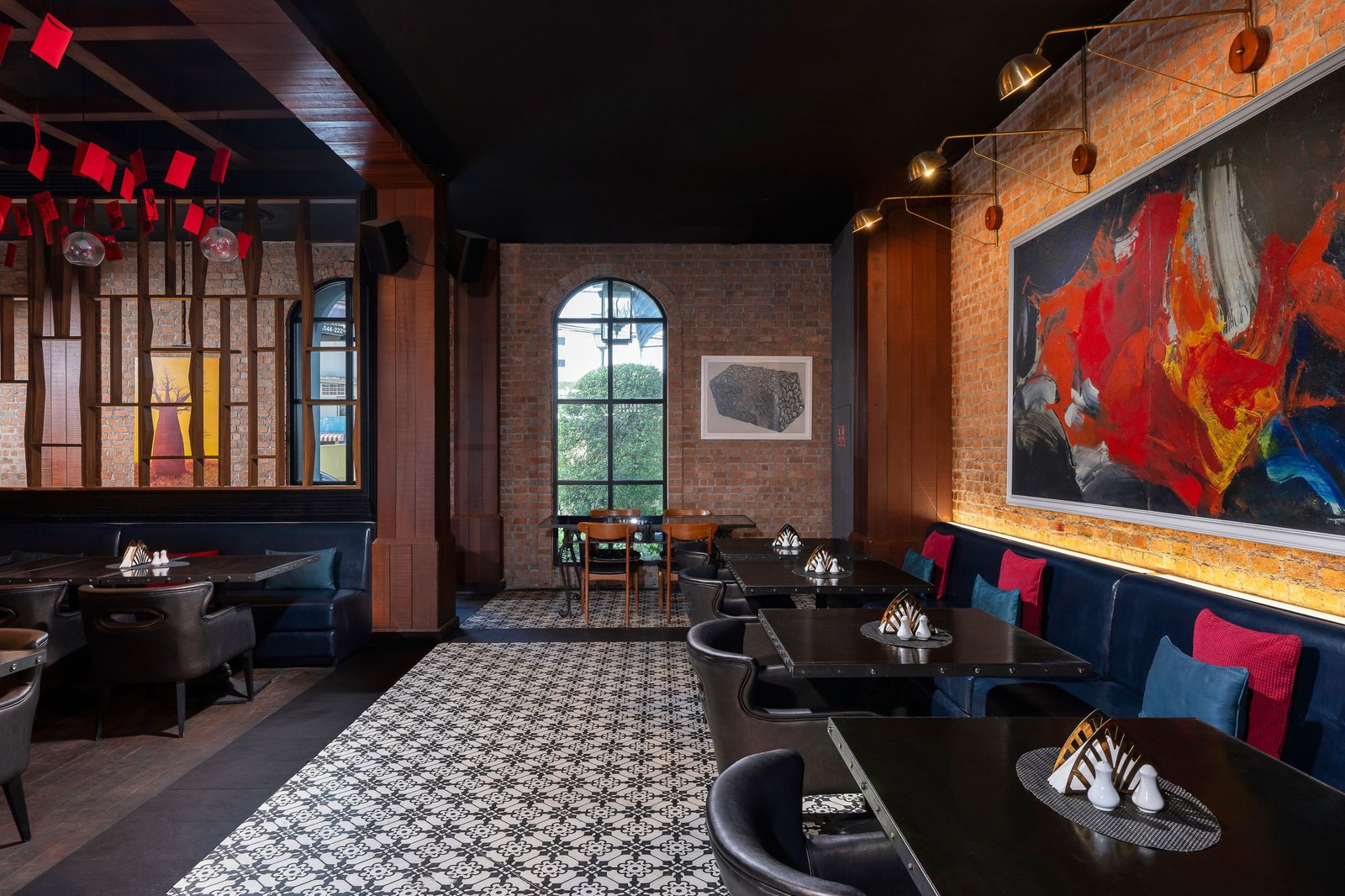 Metropole, Bangkok, a Tribute Portfolio Hotel — eat & drink
