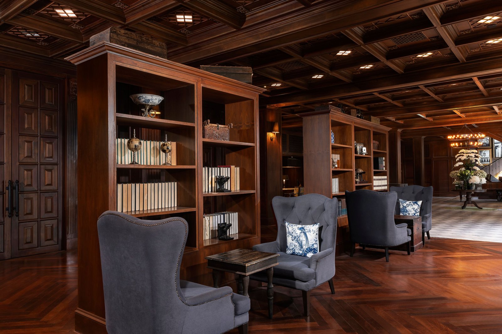 Metropole, Bangkok, a Tribute Portfolio Hotel — eat & drink