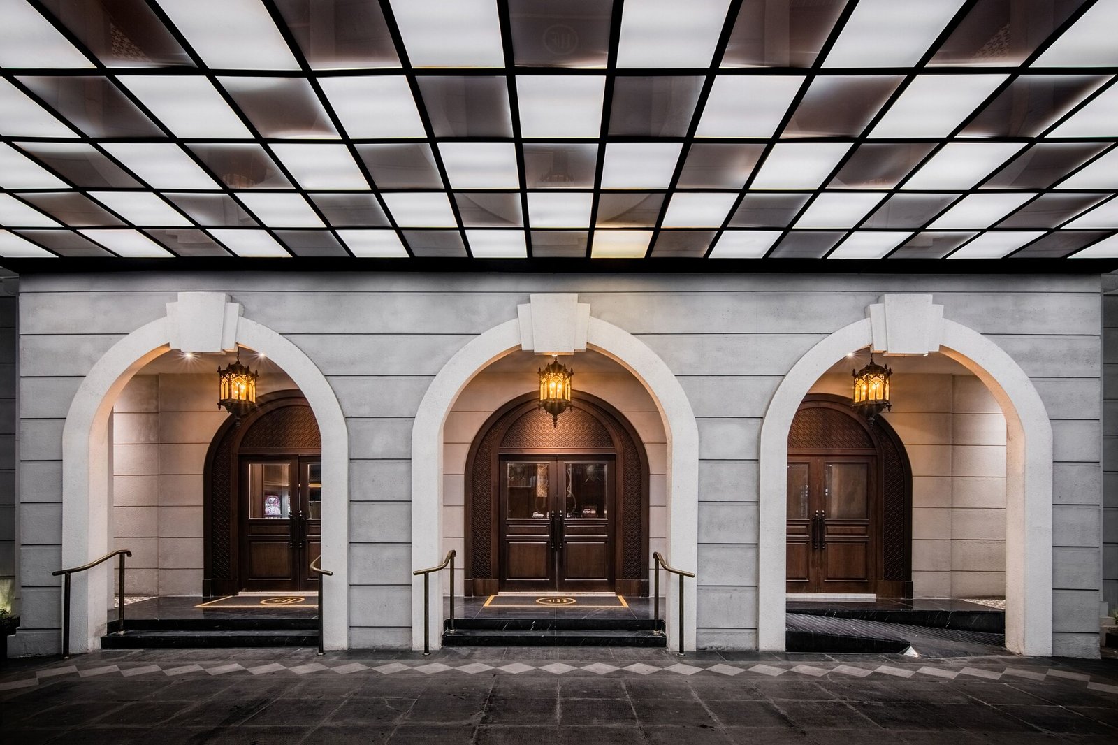 Metropole, Bangkok, a Tribute Portfolio Hotel — vibe
