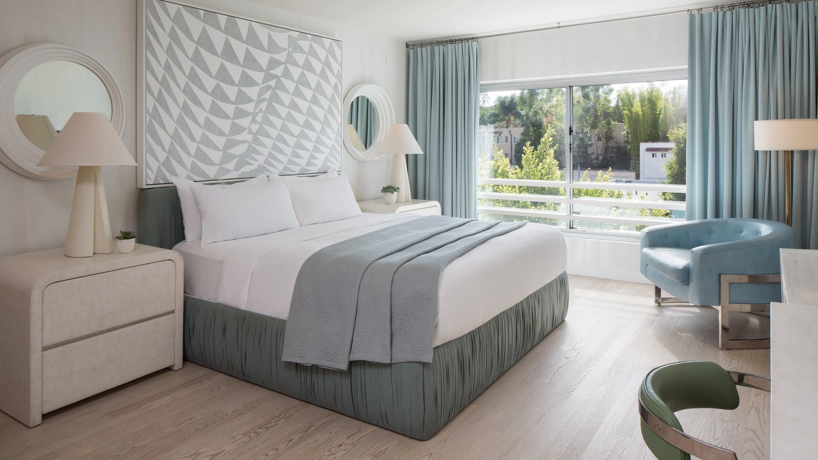 Avalon Hotel Beverly Hills — rooms