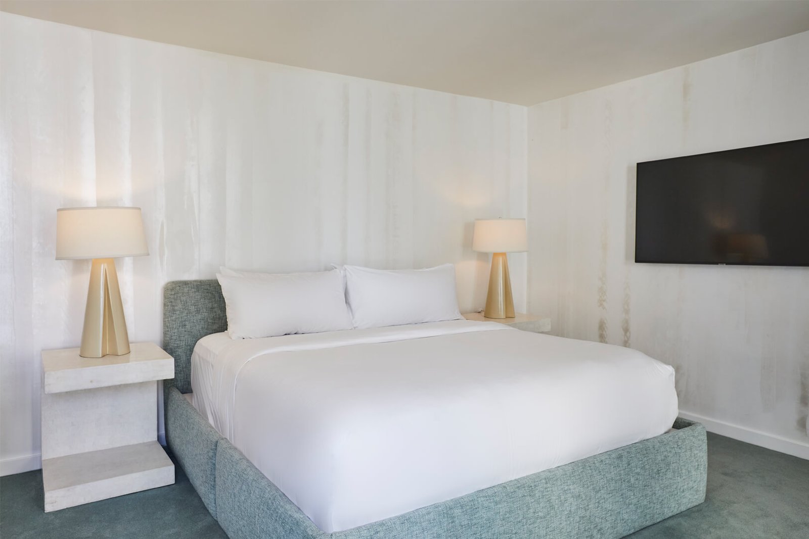 Avalon Hotel Beverly Hills — rooms