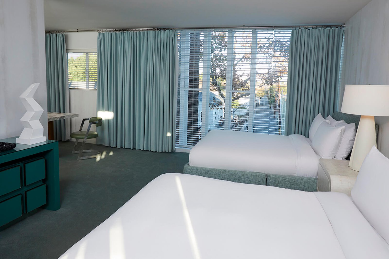Avalon Hotel Beverly Hills — rooms