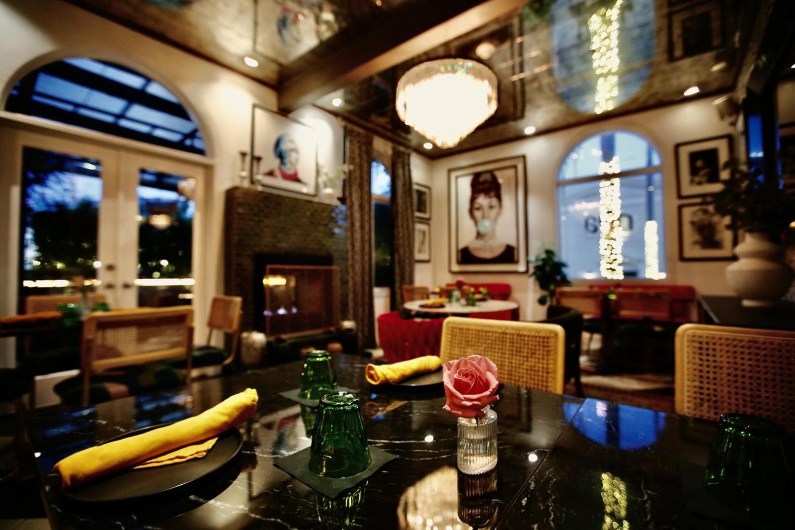 Crescent Hotel Beverly Hills — eat & drink