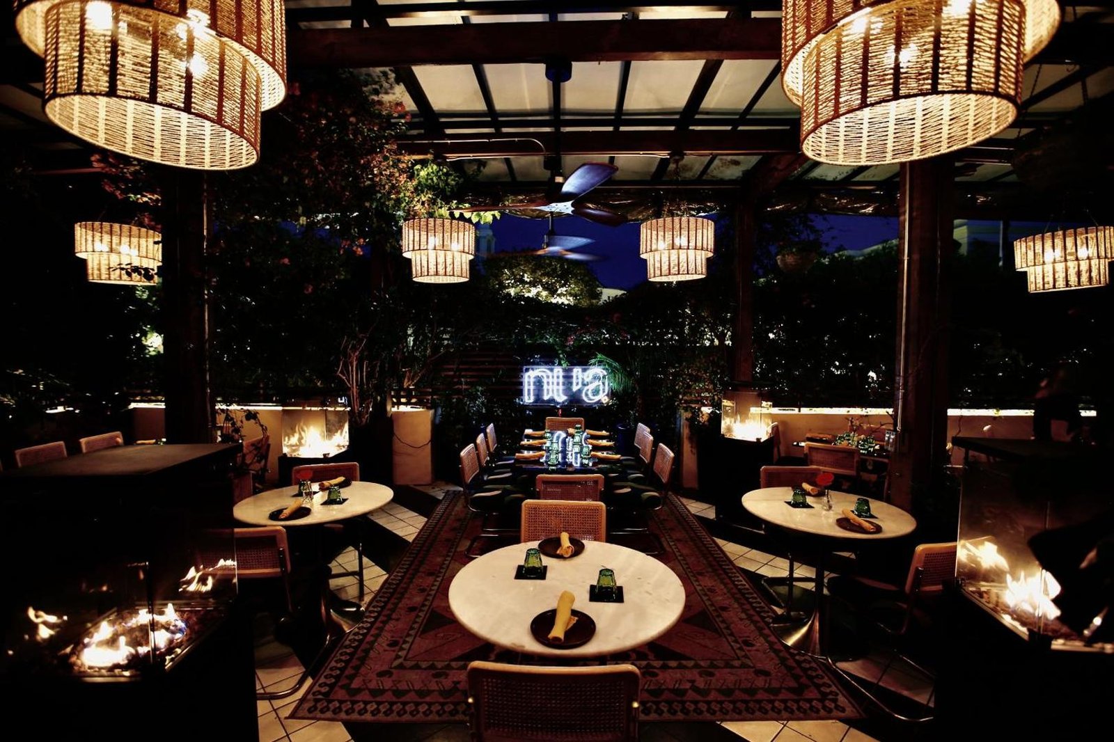 Crescent Hotel Beverly Hills — eat & drink