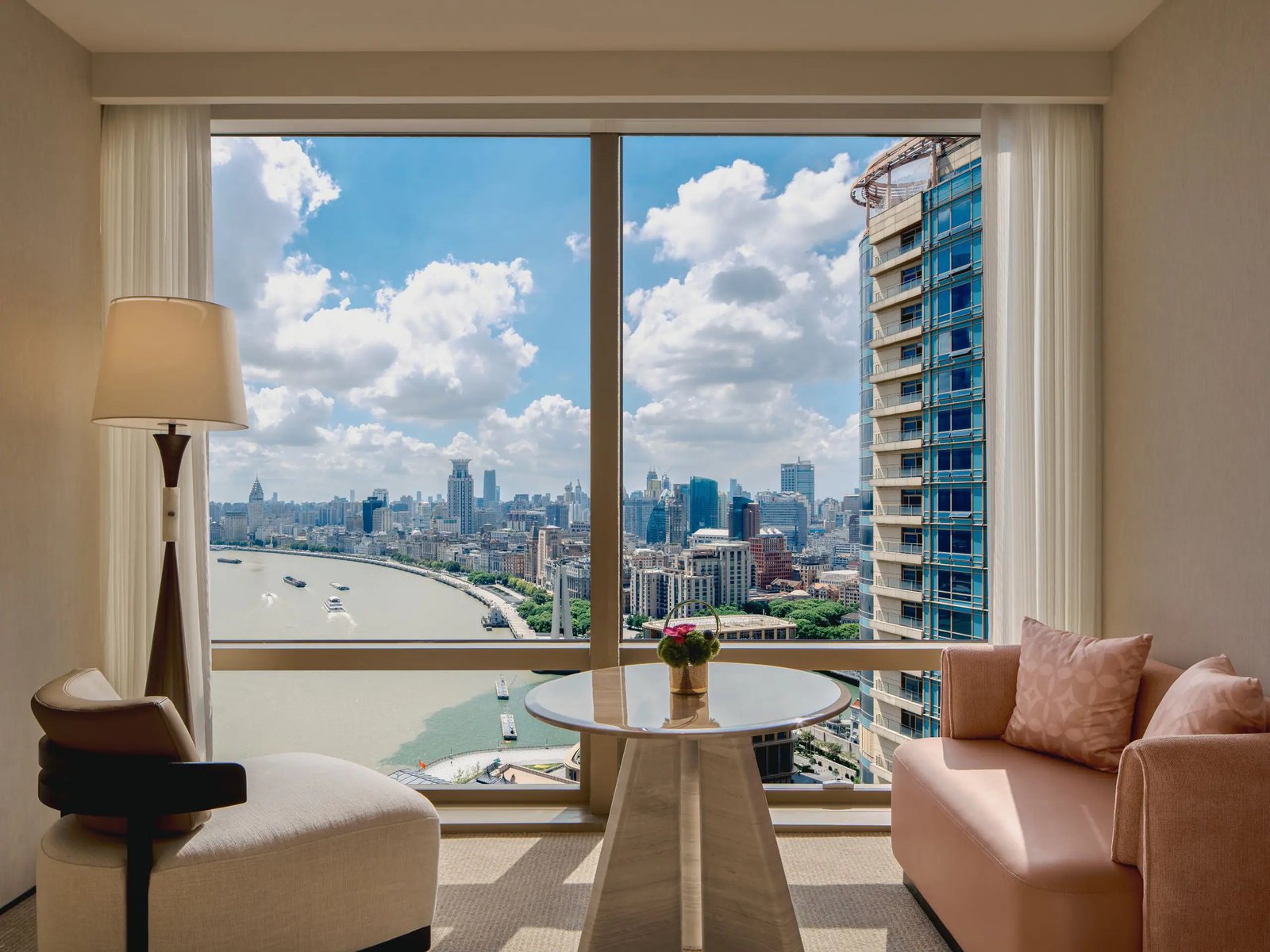 Hyatt on the Bund Hotel — rooms