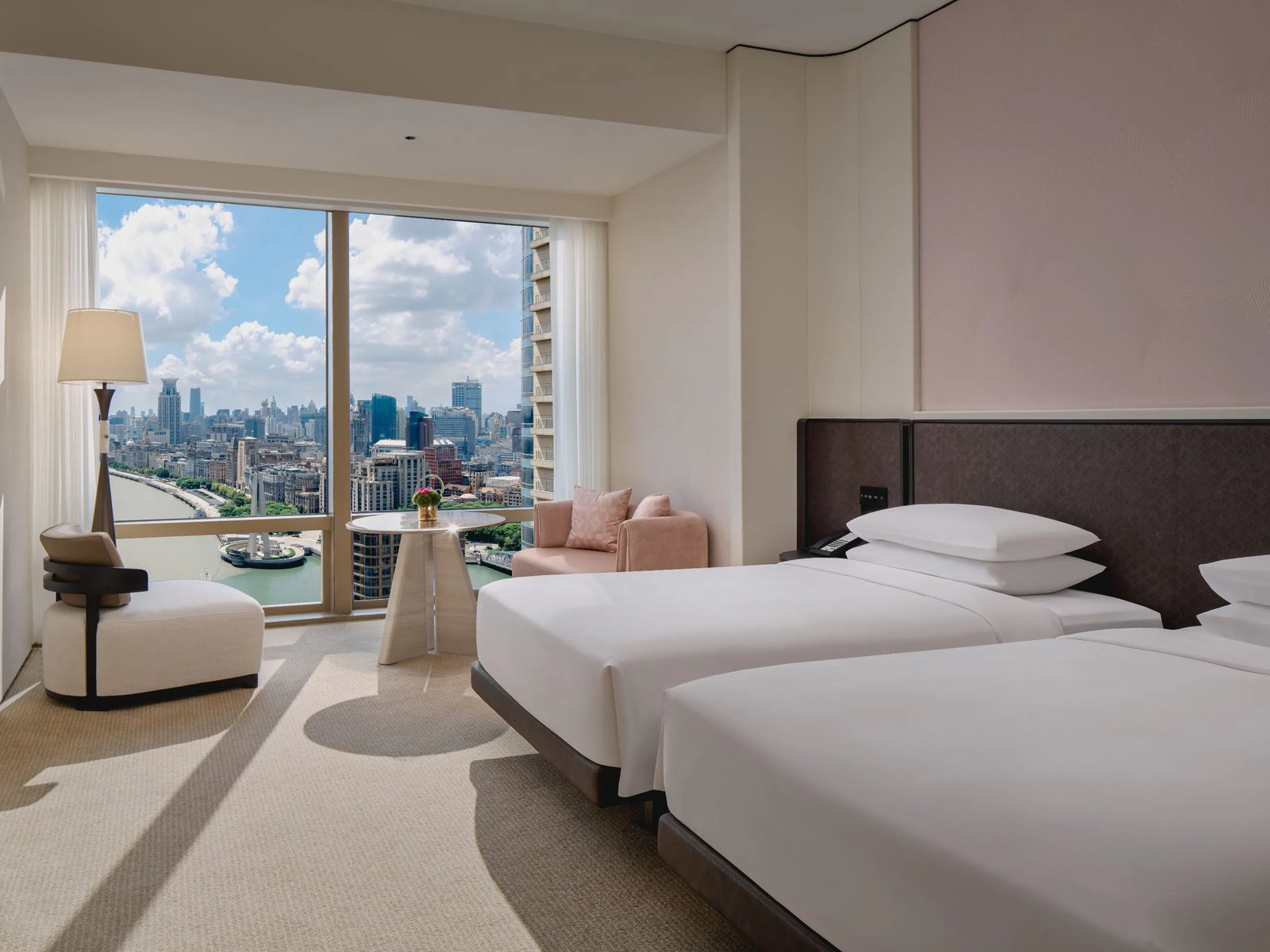 Hyatt on the Bund Hotel — rooms