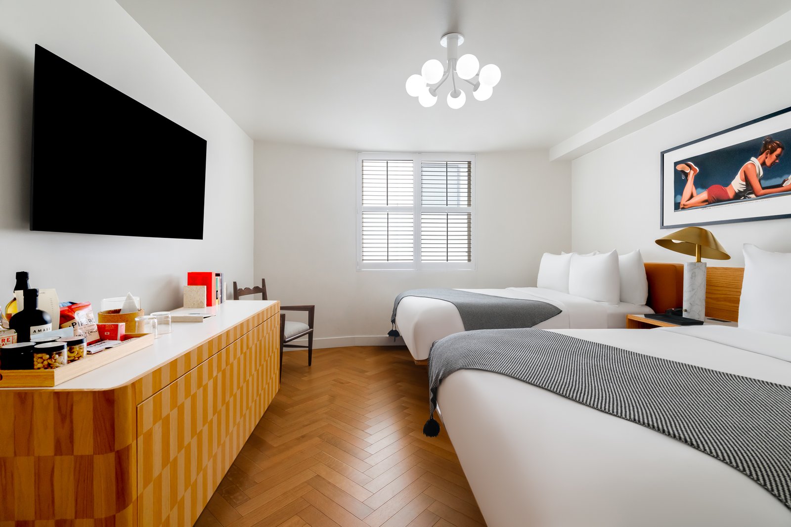 Short Stories Hotel — rooms