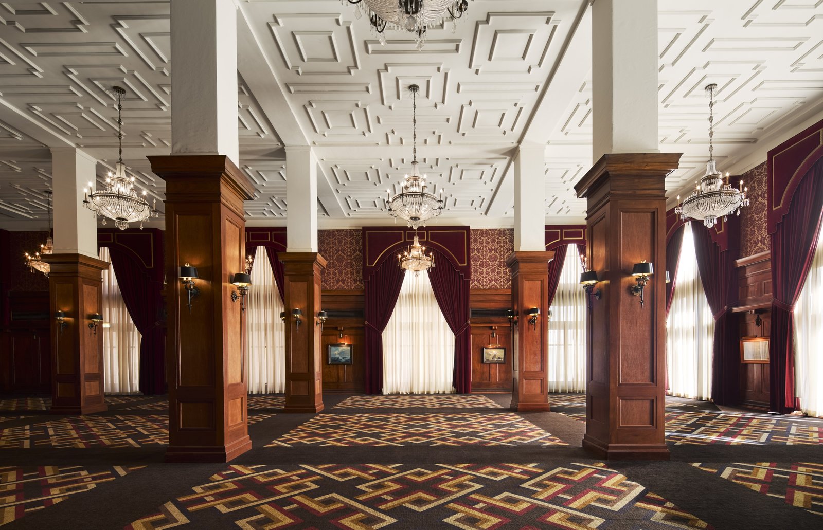 Los Angeles Athletic Club — vibe