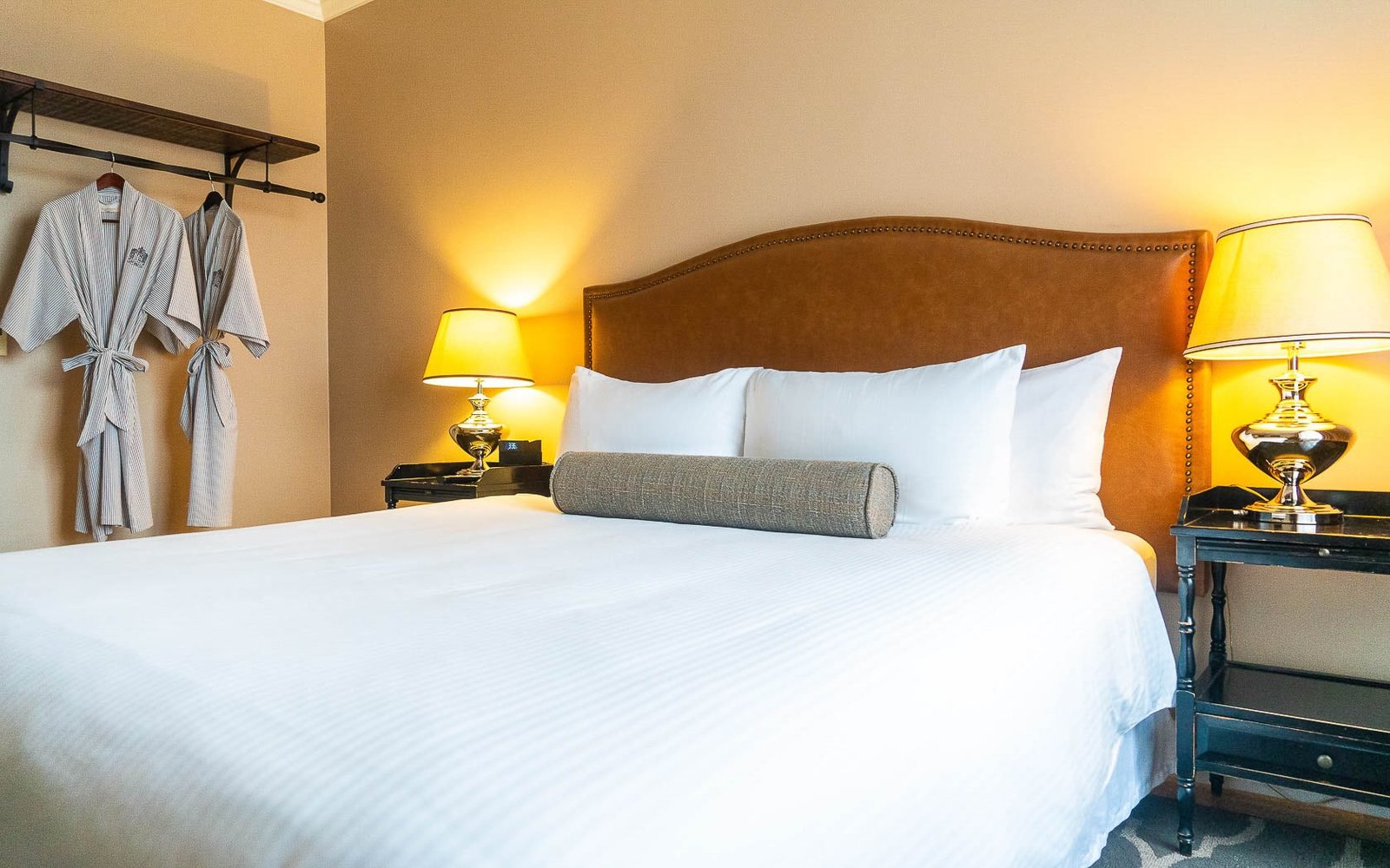 Hotel Normandie LA — rooms