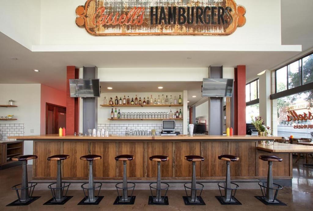 Hotel Normandie LA — eat & drink