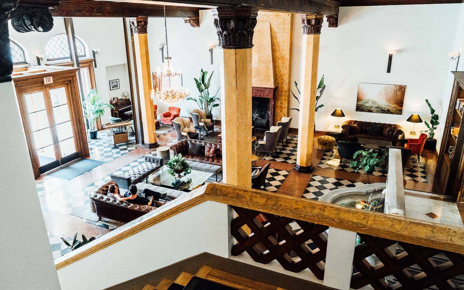 Hotel Normandie LA — vibe