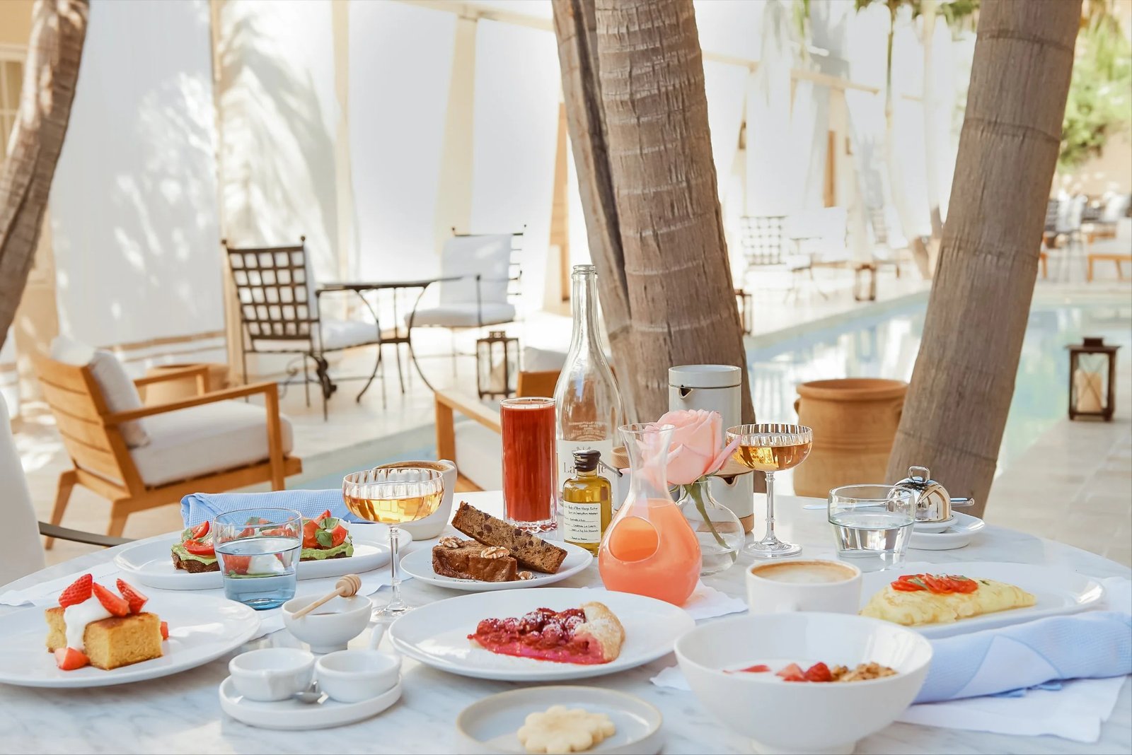 Cara Hotel, cara restaurant