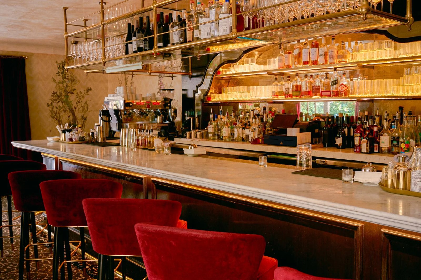 Cara Hotel, eat & drink