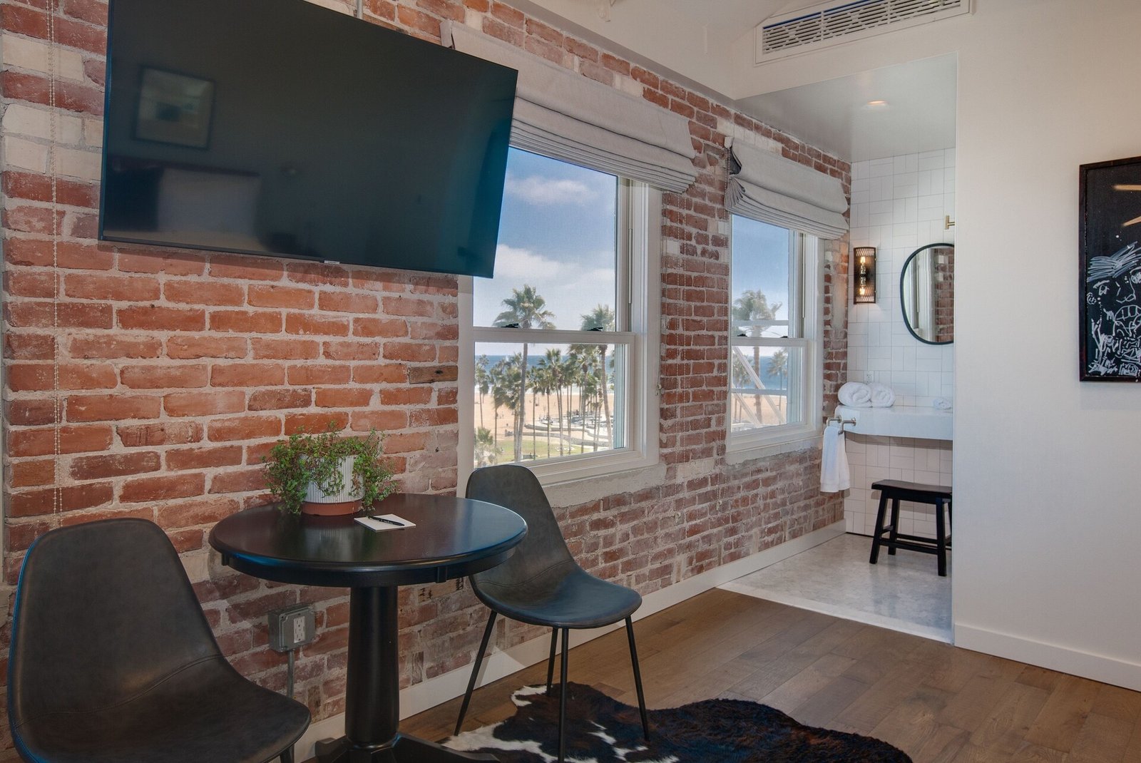 Venice V Hotel — rooms