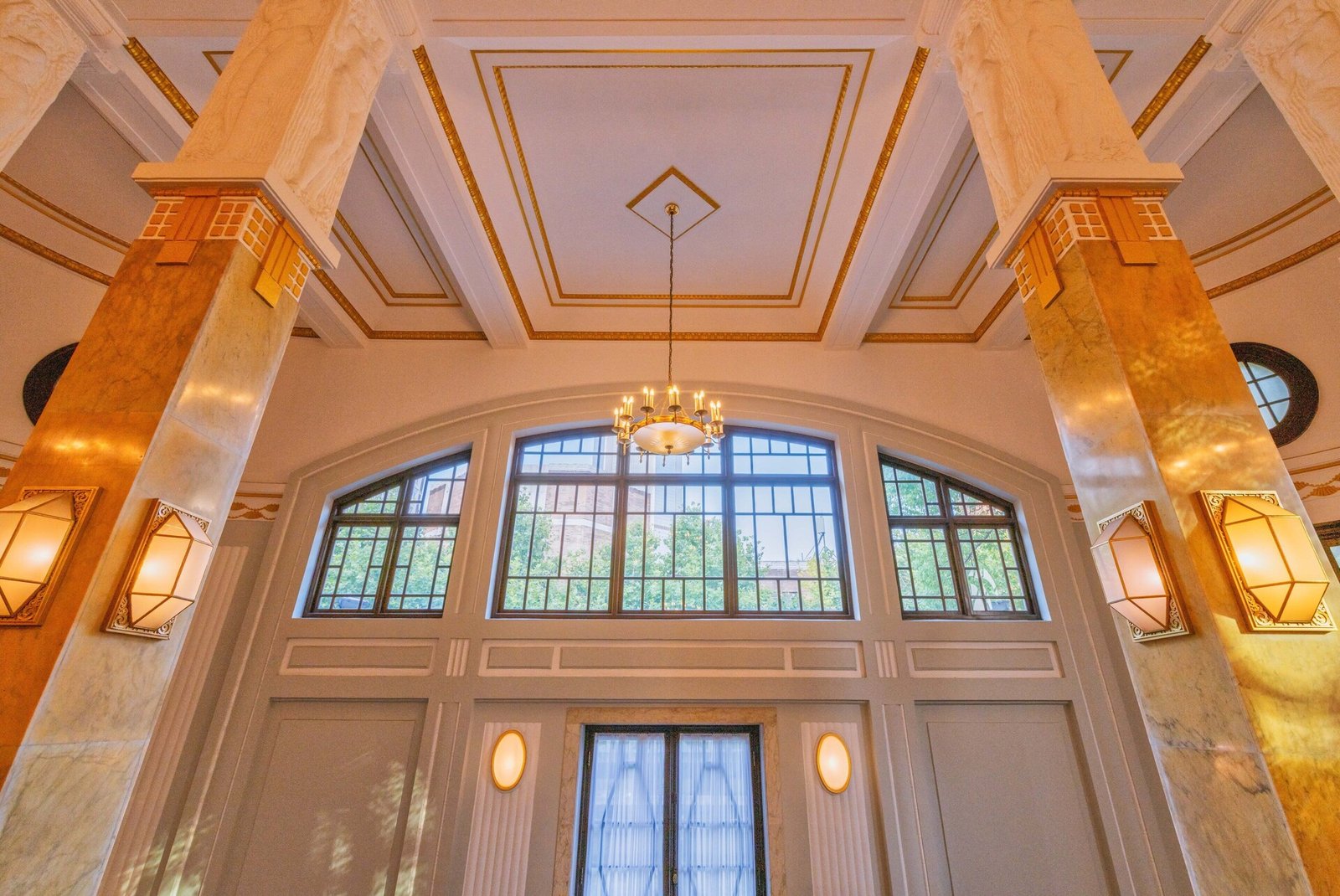 Okura Garden Hotel Shanghai — vibe