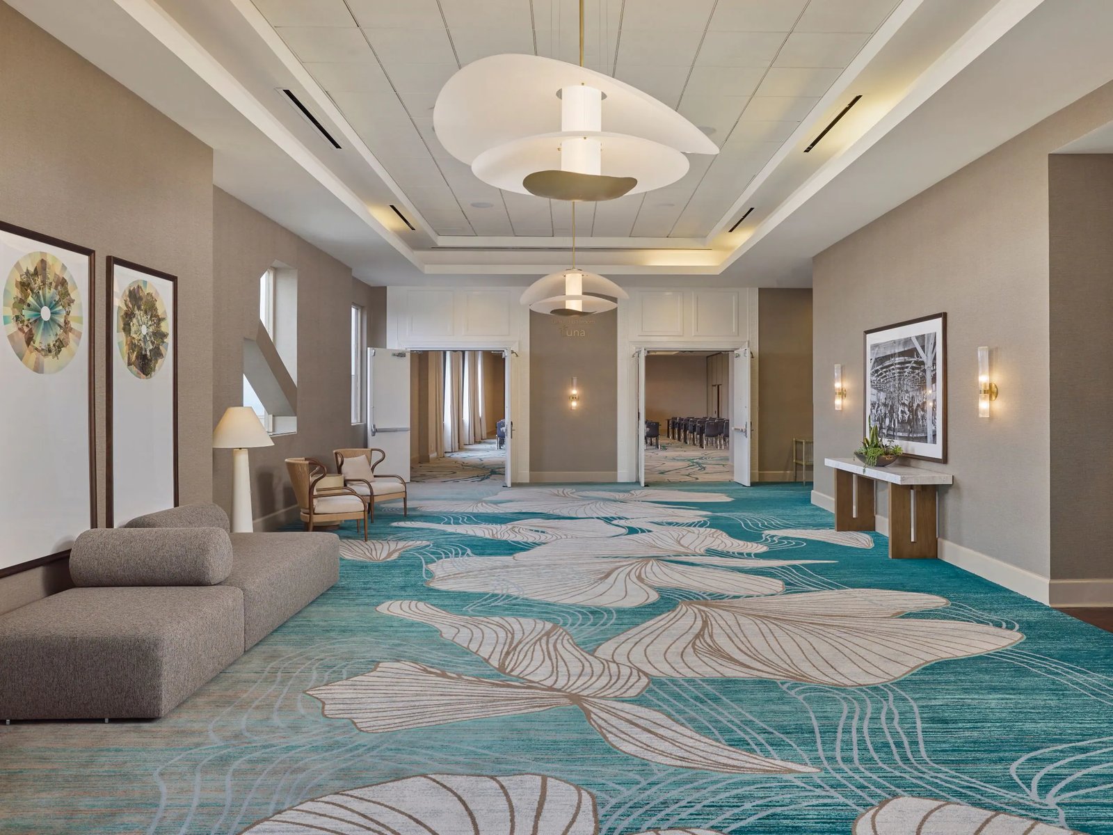 Hyatt Centric Delfina Santa Monica, vibe