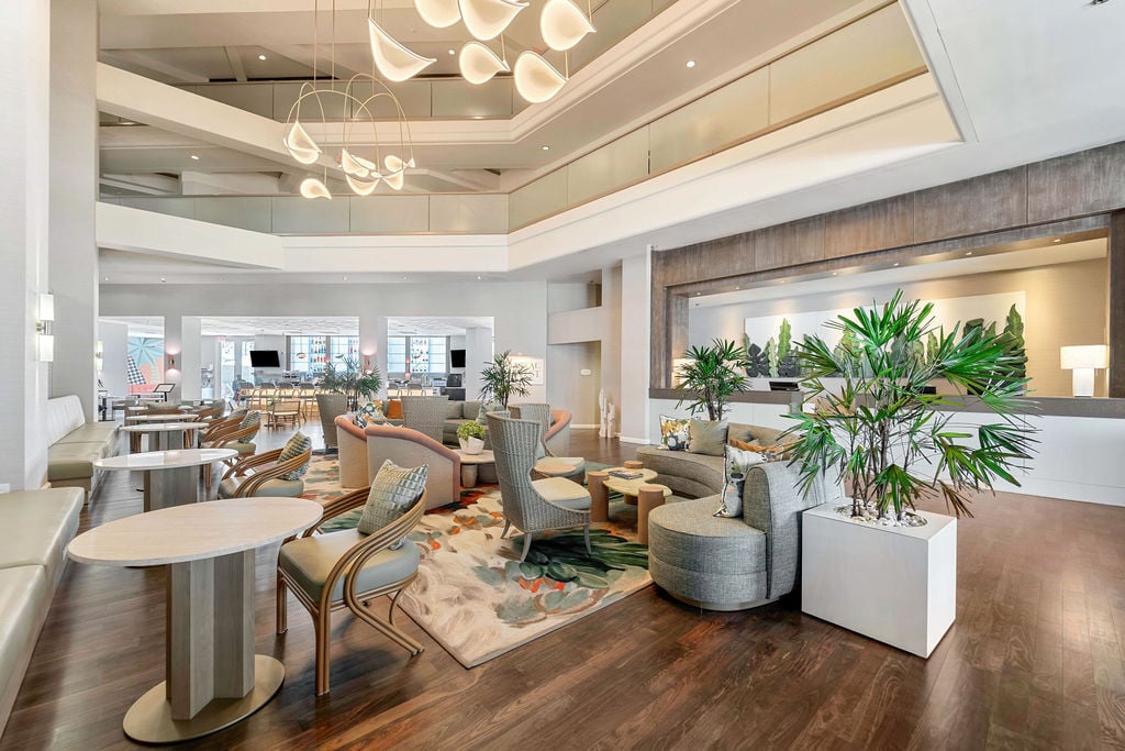 Hyatt Centric Delfina Santa Monica, eat & drink
