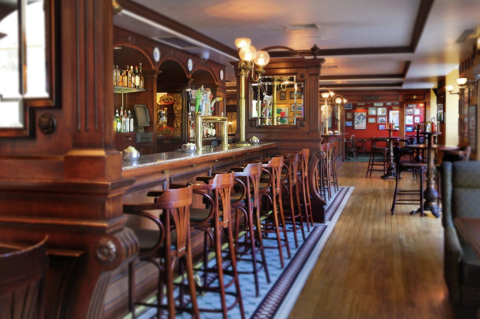 Hilton Chicago — eat & drink