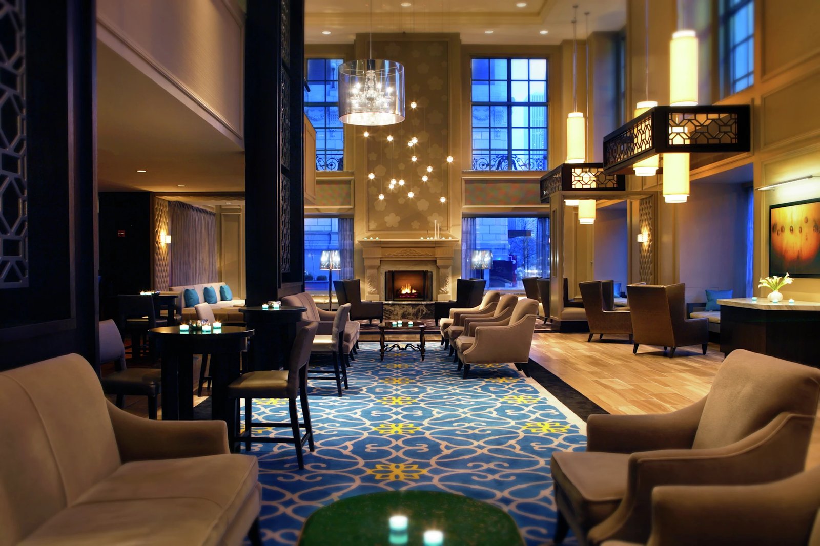 Hilton Chicago — eat & drink