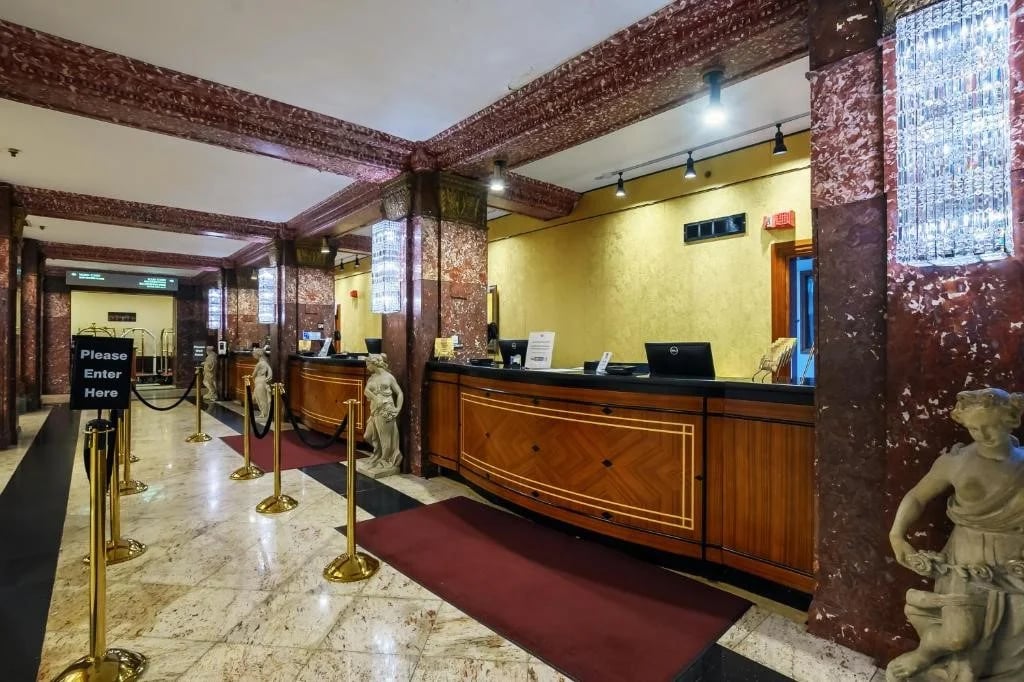 The Congress Plaza Hotel & Convention Center — vibe