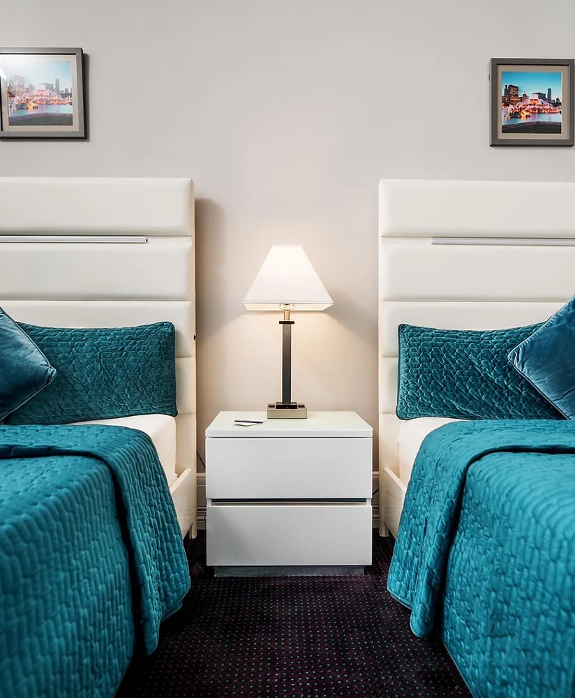 The Congress Plaza Hotel & Convention Center — rooms