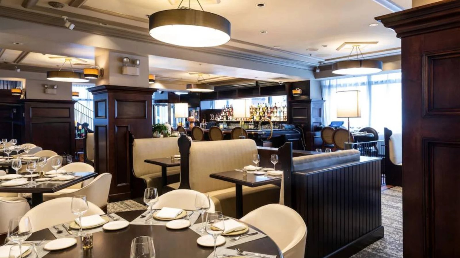 The Allegro Royal Sonesta Hotel Chicago Loop — eat & drink