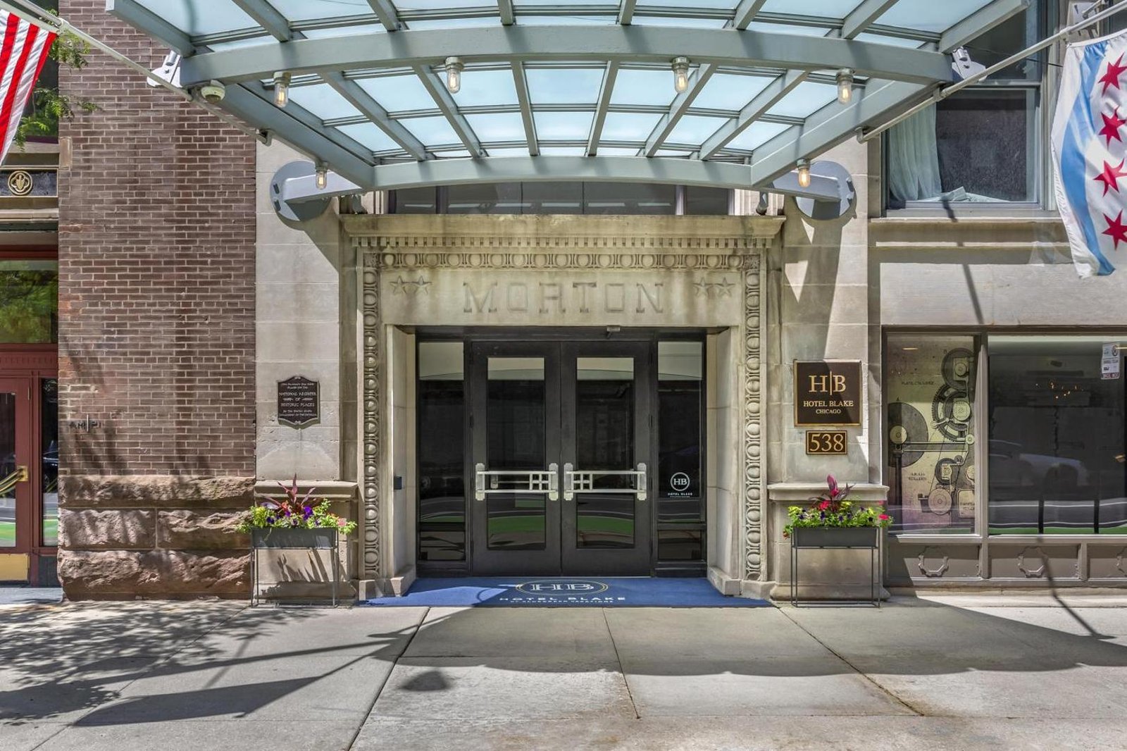 Hilton Vacation Club Hotel Blake Chicago